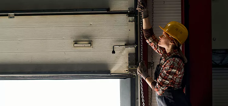 Addressing Common Garage Door Stoppage Issues in Tucker, GA